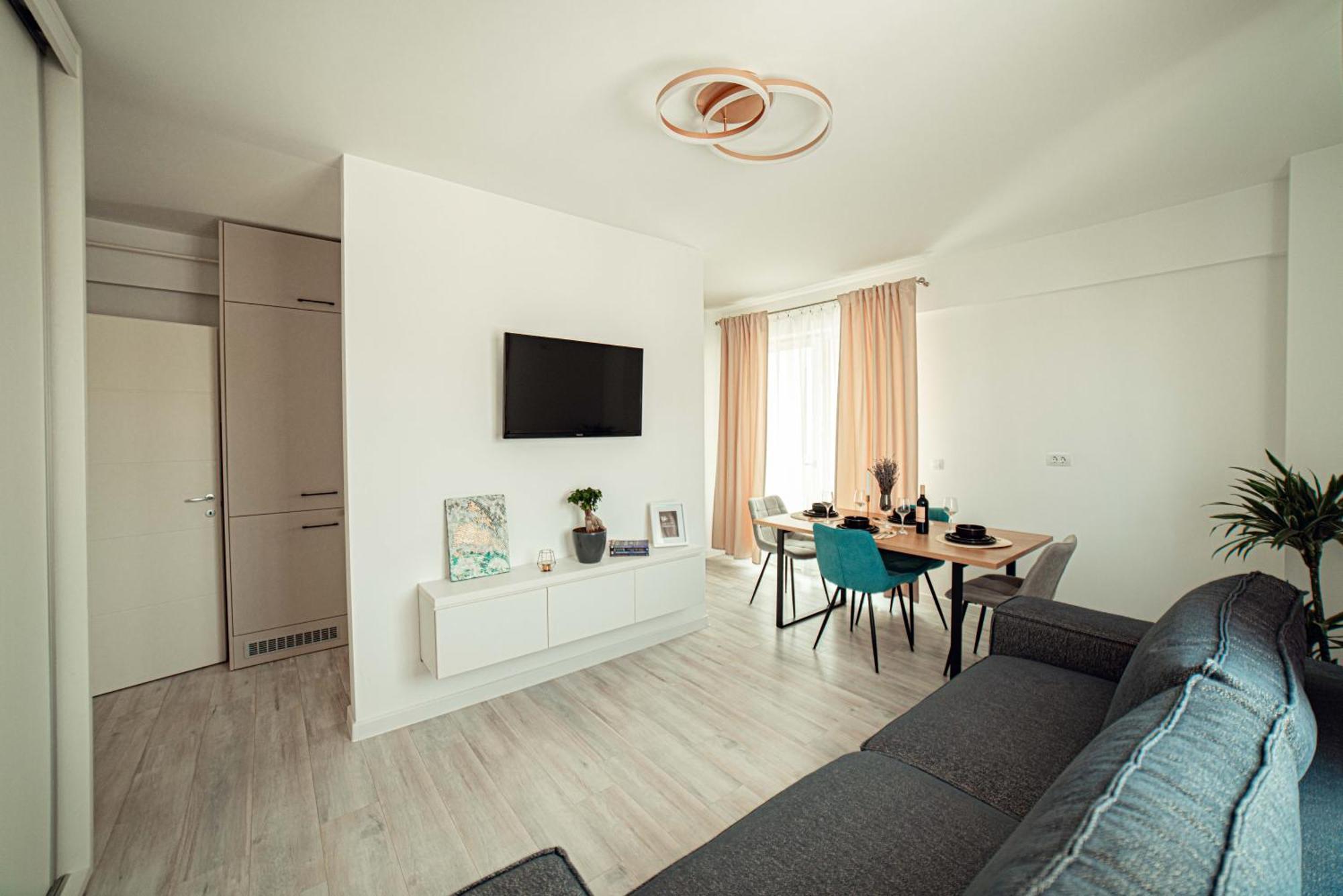 Palace Of Culture & Mall Collection & Appartement